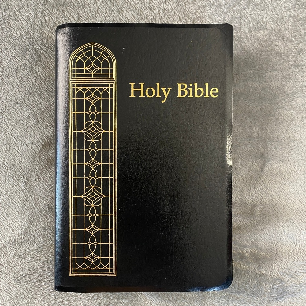 Thomas Nelson Regency Bible KJV Black 881C Giant Print Red Letter Concordance